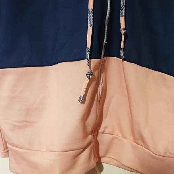 C&C NWOT Striped Peach and Blue Men's Hoodie Large, Unisex. - Picture 4 of 9